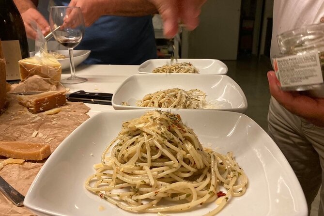 Tour of the Cheese and Wine Routes in Cammarata - Discovering the Wine Route