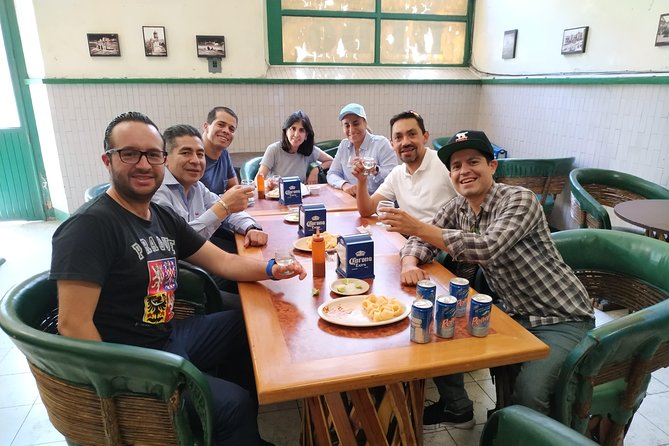 Traditional Bars Tour in the Historic Center of Guadalajara - Discover Local Flavors and Traditions