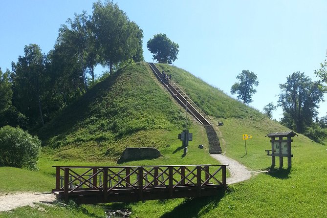 Vilnius Day Trip to Dzukija National Park Including Grutas Park - Customer Reviews and Experiences