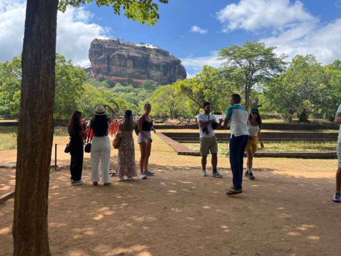 VIP All Inclusive Sigiriya Dambulla & National Park Tour - Wildlife Safari Experience