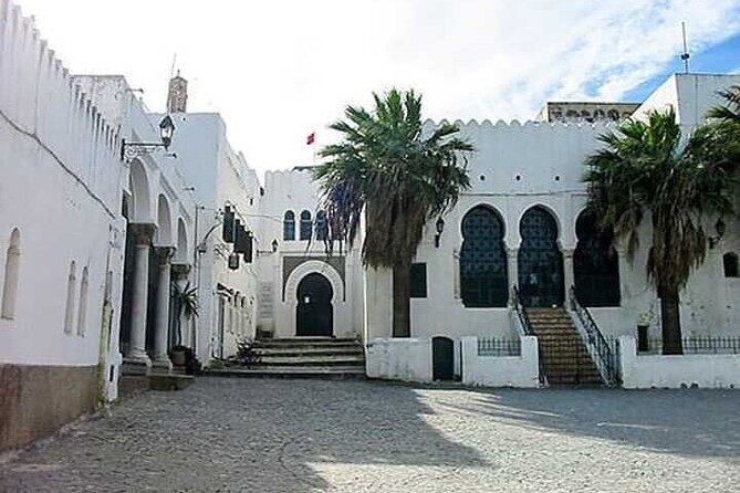 Vip Private Tangier Tour From Sevilla All Inclusive - Local Guide Expertise