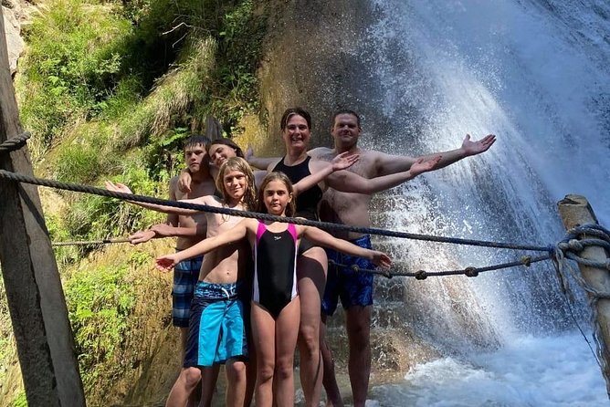 Waterfall Experience - Meals and Local Flavors