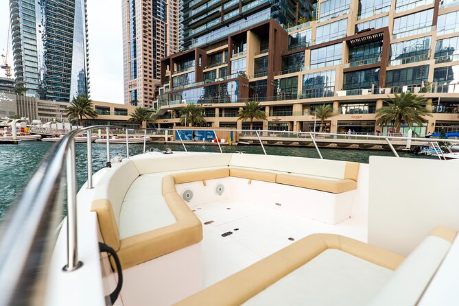 Yachting in Dubai: Book 36 Ft Yacht Charter up to 10 People - Traveler Reviews