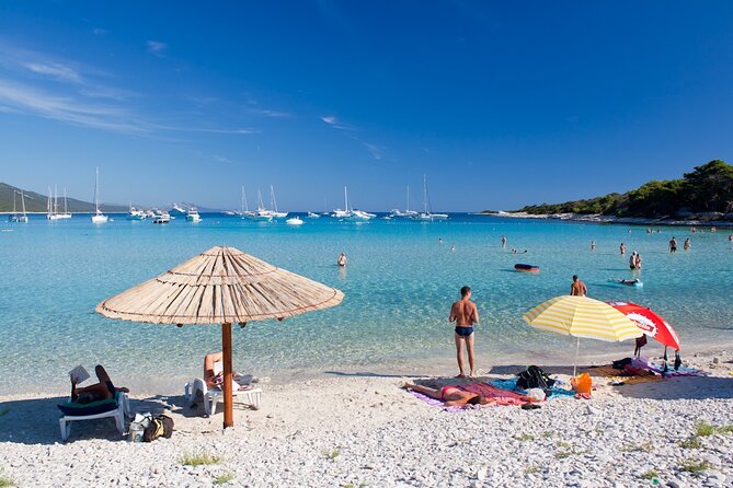 Zadar: Sakarun - Dugi Otok Luxury Speedboat Tour With Lunch - Sakarun Beach and Island Views