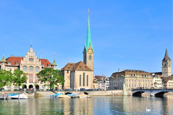 Zürich City Sightseeing Tour With Cruise, Lindt Home of Chocolate - Indulging at Lindt Home of Chocolate