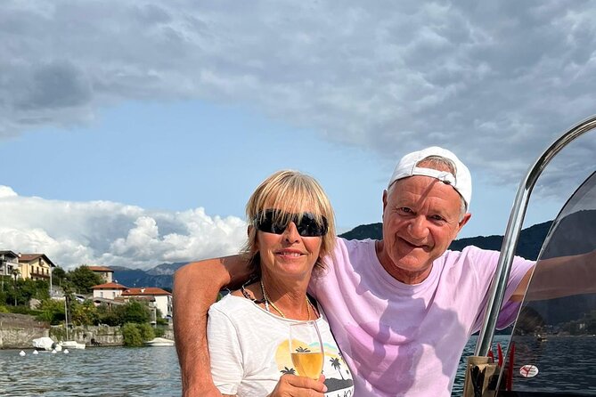 1 and a Half Hour Private Boat Tour on Lake Como - Scenic Views and Sights