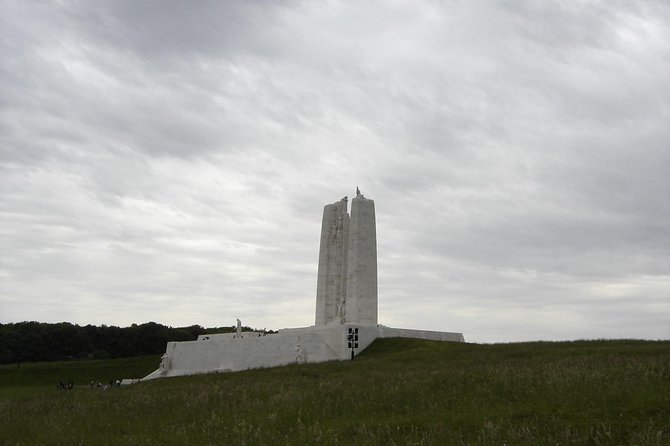 1 Day Canadian WW1 Private Tour Including Vimy Ridge - Traveler Testimonials