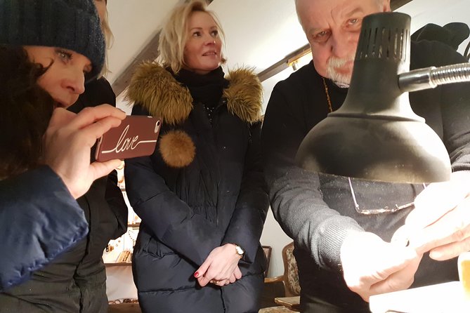 1 Hour Gdansk Amber Workshop Tour - What to Expect