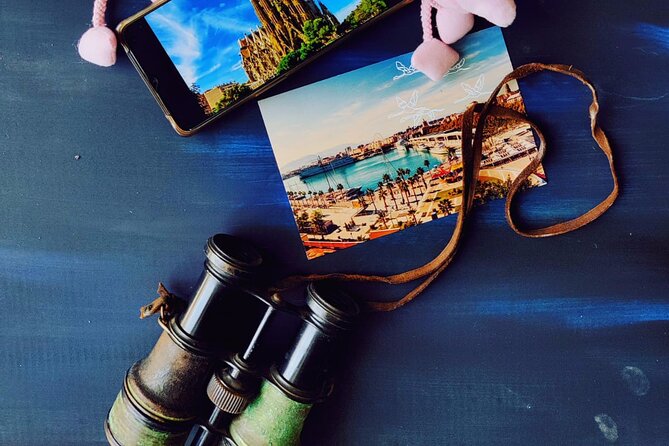 2-Hour French Guided Walking Tour in Malaga - The Sum Up