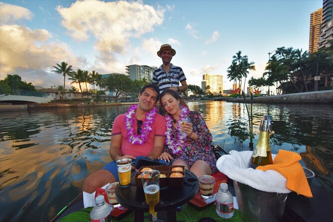 2-Hour Small-Group Gondola Excursion in Waikiki - Things To Known