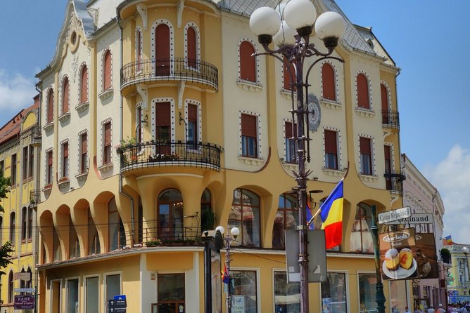 3-Hour Cultural Walking Tour of Oradea - Customer Reviews and Ratings