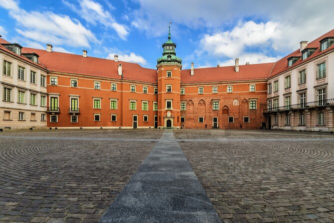 3 Hour VIP Warsaw Guided City Tour - Operating Hours