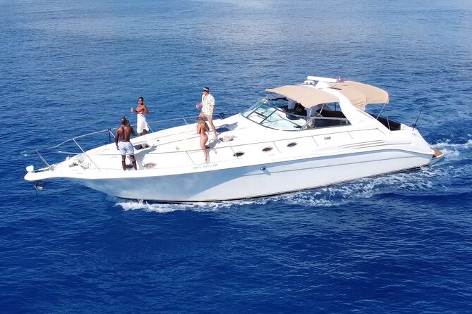 4 Hours - Private 48FT Yacht All Inclusive in Tulum and Playa Del Carmen - Recommended for Celebrations
