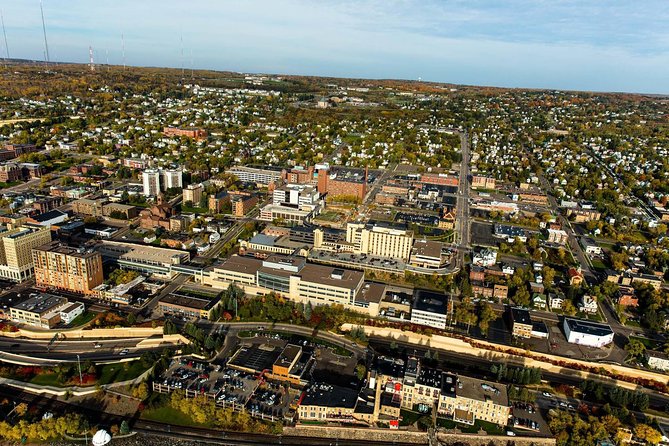 60-Mile Ultimate Helicopter Tour Over Duluth and Lake Superiors North Shore - Seasonal Considerations