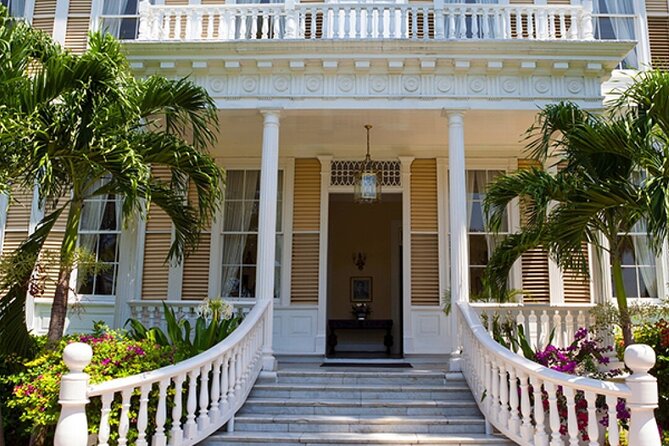 Airport Transfer in Kingston - Service Area and Coverage