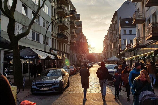 Alternative Hamburg Private Alternative Street Art Tour - Booking Information