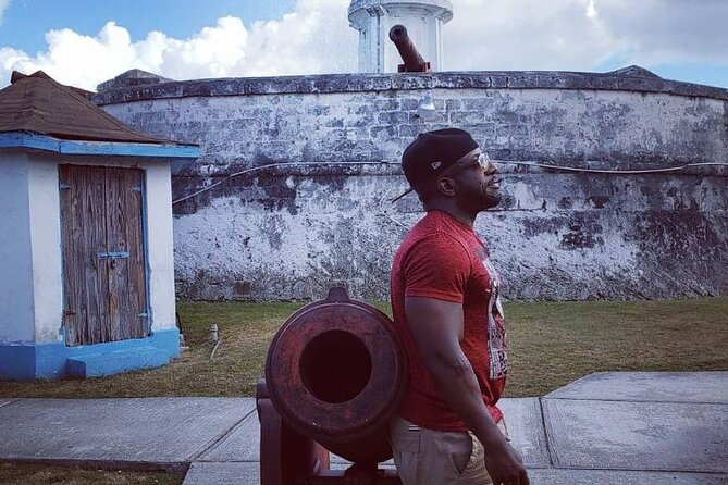 Bahamas Instagram Photo Tour & Chocolate Factory Tour - 2.5 Hours - Disappointment With Tour