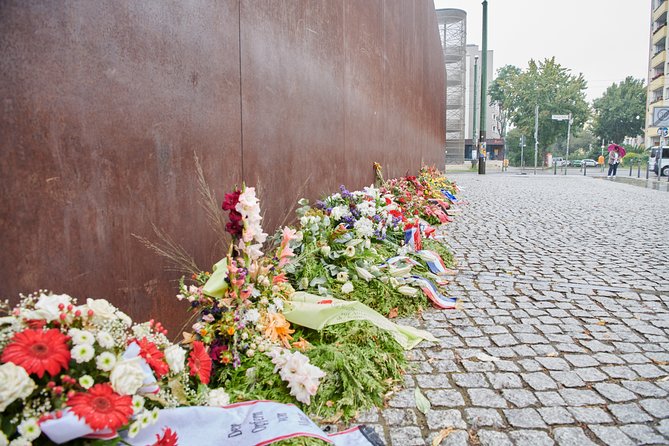 Berlin Wall & Cold War: Private Eye-Witness Black Van Half Day Tour - Cancellation and Weather Policy