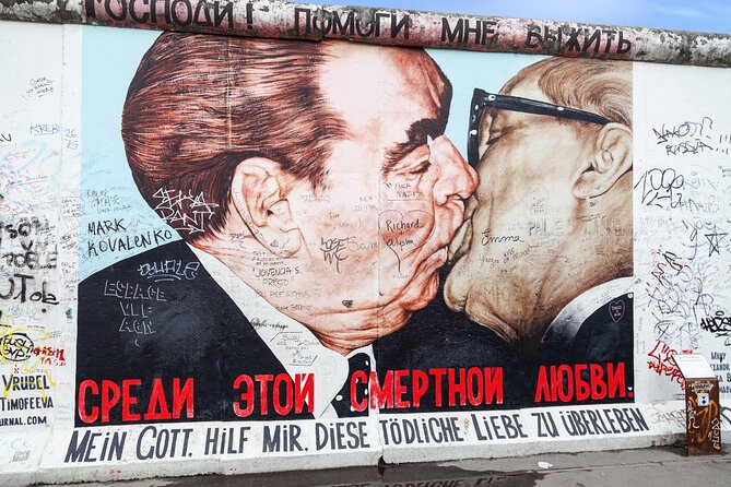 Bike Tour of Berlin Top Attractions With Private Guide - Frequently Asked Questions