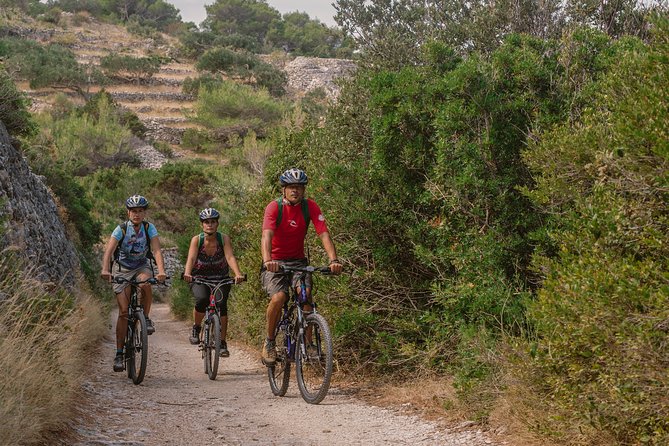 Biking Tour: Supetar - Splitska - Lovrečina - Dol - Postira - The Sum Up
