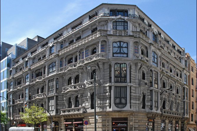 Bilbao Old and New Town Small-Group Walking Tour - Traveler Photos and Experiences