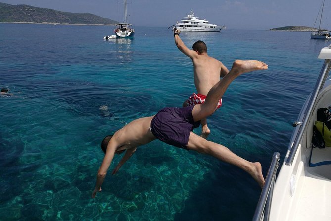 Blue Cave, Blue Lagoon, Hvar Island and Shipwreck - Private Boat Tour - Highlights of the Tour
