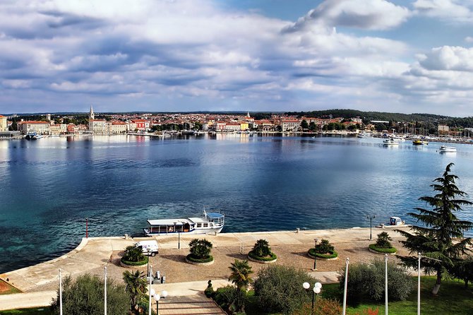 Boat Trip to Rovinj and Vrsar From Poreč With Lunch - Dining and Refreshments