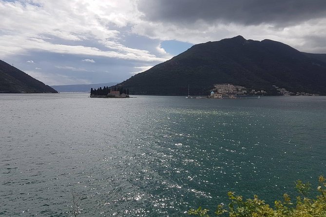 Boka Bay Tour by Car or Speedboat (Private Tour) - Customer Support Resources