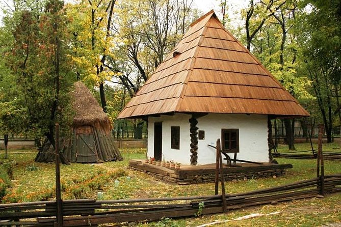 Bucharest City Tour: Private Guided Experience - Guide and Transportation