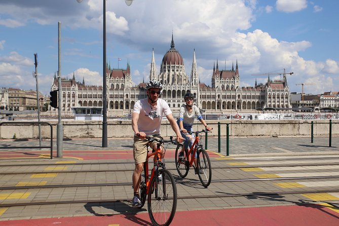 Budapest: Private Bicycle Tour - Optional E-Bikes - Energizing Break at Szamos Cafe