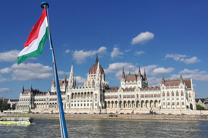 Budapest to Szentendre Bike & Boat Tour - Relaxing Boat Cruise