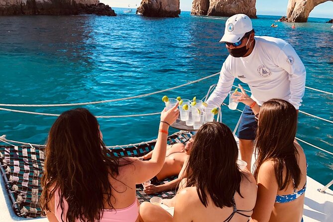 Cabo San Lucas and Santa Maria Bay Snorkeling Sightseeing Cruise - Tour Duration and Capacity
