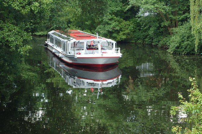 Canal Tour - Discover the Different Faces of the City! - The Sum Up