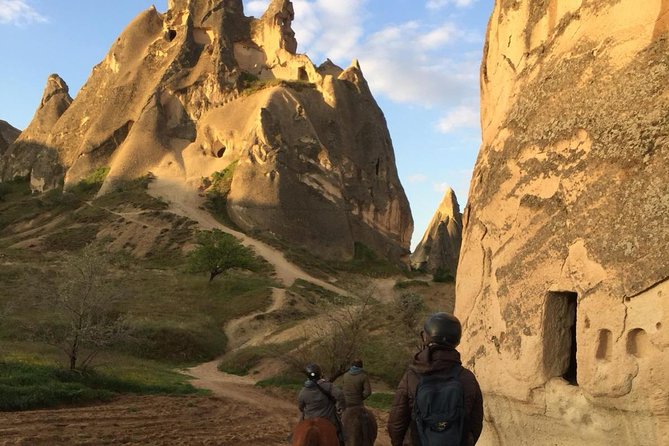 Cappadocia - Horseback Riding in Winter Wonderland - Booking and Logistics