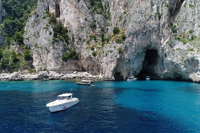 Capri Boat Tour From Sorrento - Speedboat 37FT - Exploring Capri by Boat