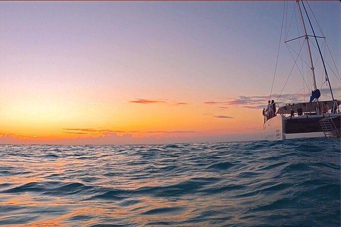 Catamaran Sunset Cruise to Isla Mujeres From Cancun - Sunset Cruise Experience