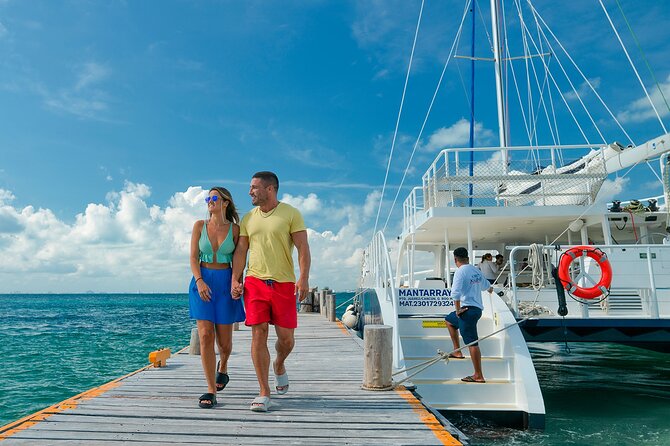 CATAMARAN to Isla Mujeres, Snorkel & Beach Club by Xcaret - Lunch Options