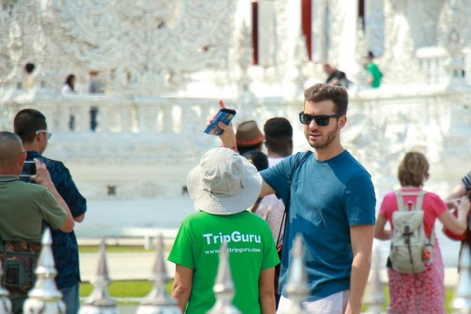 Chiang Rai Temples Private Tour: White Temple, Blue Temple & Black House - Booking and Cancellation Policy