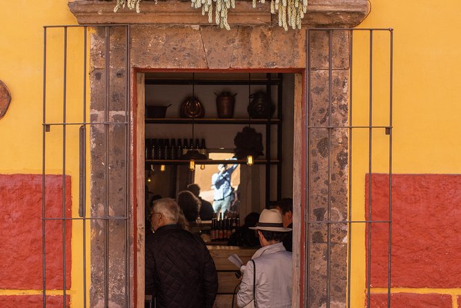 Chocolate and Cobblestones Tour With Taste of San Miguel - Guided Exploration of San Miguel