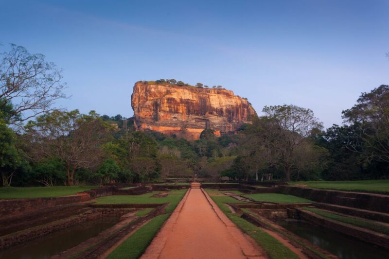 Colombo: Full-Day Sigiriya Rock and Village Tour - Traveler Feedback