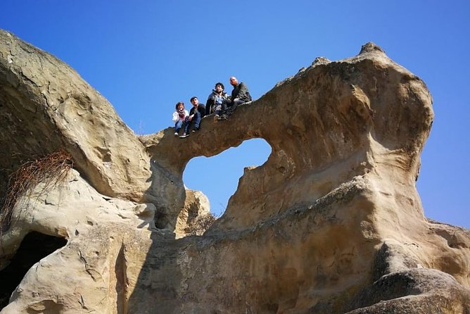 Day Tour: Jvari, Mtskheta, Gori, Uplistsikhe & Home-Cooked Lunch - Uplistsikhe Cave Town
