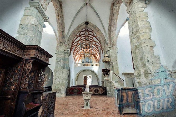 Dracula Castle, Peles Castle and Rasnov Fortress From Brasov - Discovering Draculas Legacy