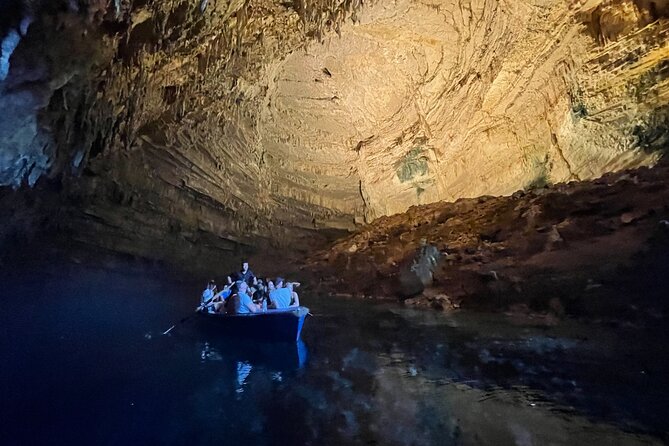 Dream Tour: Melissani Lake, Drogarati Cave, Myrtos (viewpoint) - The Sum Up