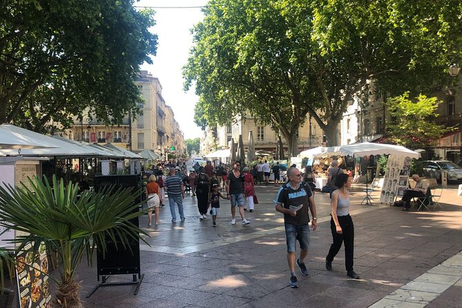 E-Scavenger Hunt Avignon: Explore the City at Your Own Pace - Flexible Sightseeing