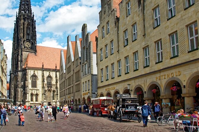 E-Scavenger Hunt Münster: Explore the City at Your Own Pace - Ask Away