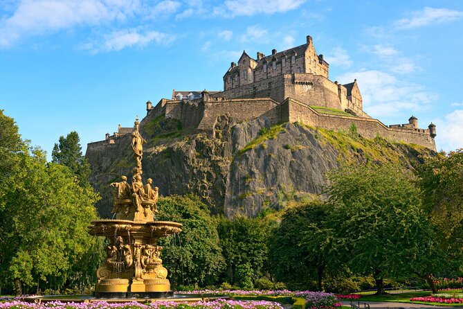 Edinburgh Scavenger Hunt and Tour - Sum Up