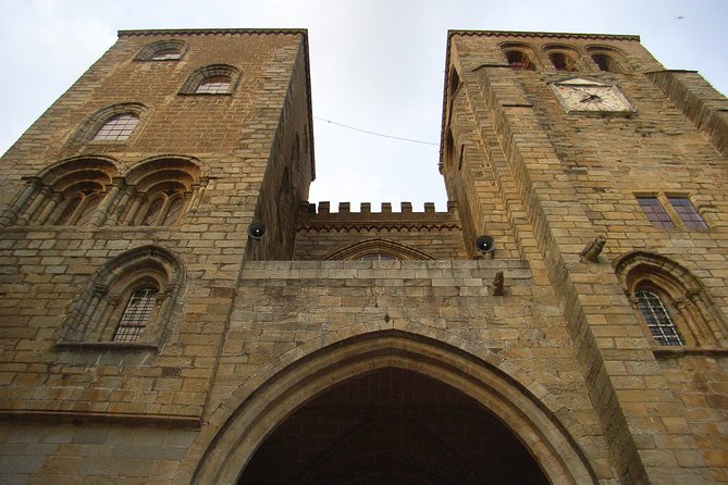 Évora Private Walking Tour With a Professional Guide - Tips for Your Walking Tour