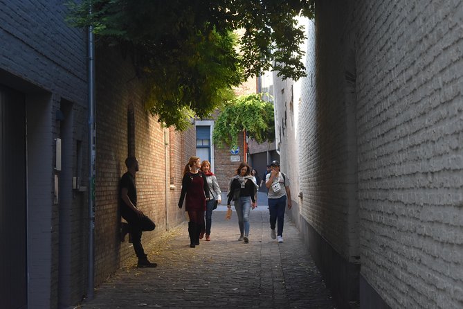 Exclusive PRIVATE Walking Tour of Bruges - Viator Help Centre and Product Code