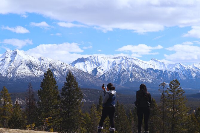 Explore Banff National Park With Our Premium Day Tour - Seasonal Itineraries and Adjustments