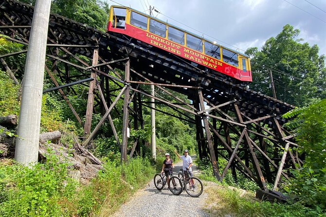 Fall Colors Bike Tour With Chattanooga Guided Adventures - Booking Your Adventure